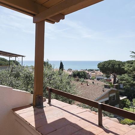 Villa Con Terrazza Vista Mare Castiglione della Pescaia Luaran gambar