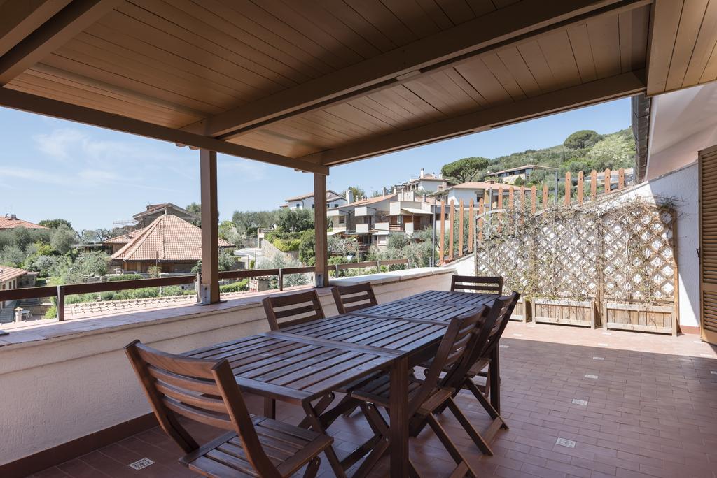 Villa Con Terrazza Vista Mare Castiglione della Pescaia Luaran gambar